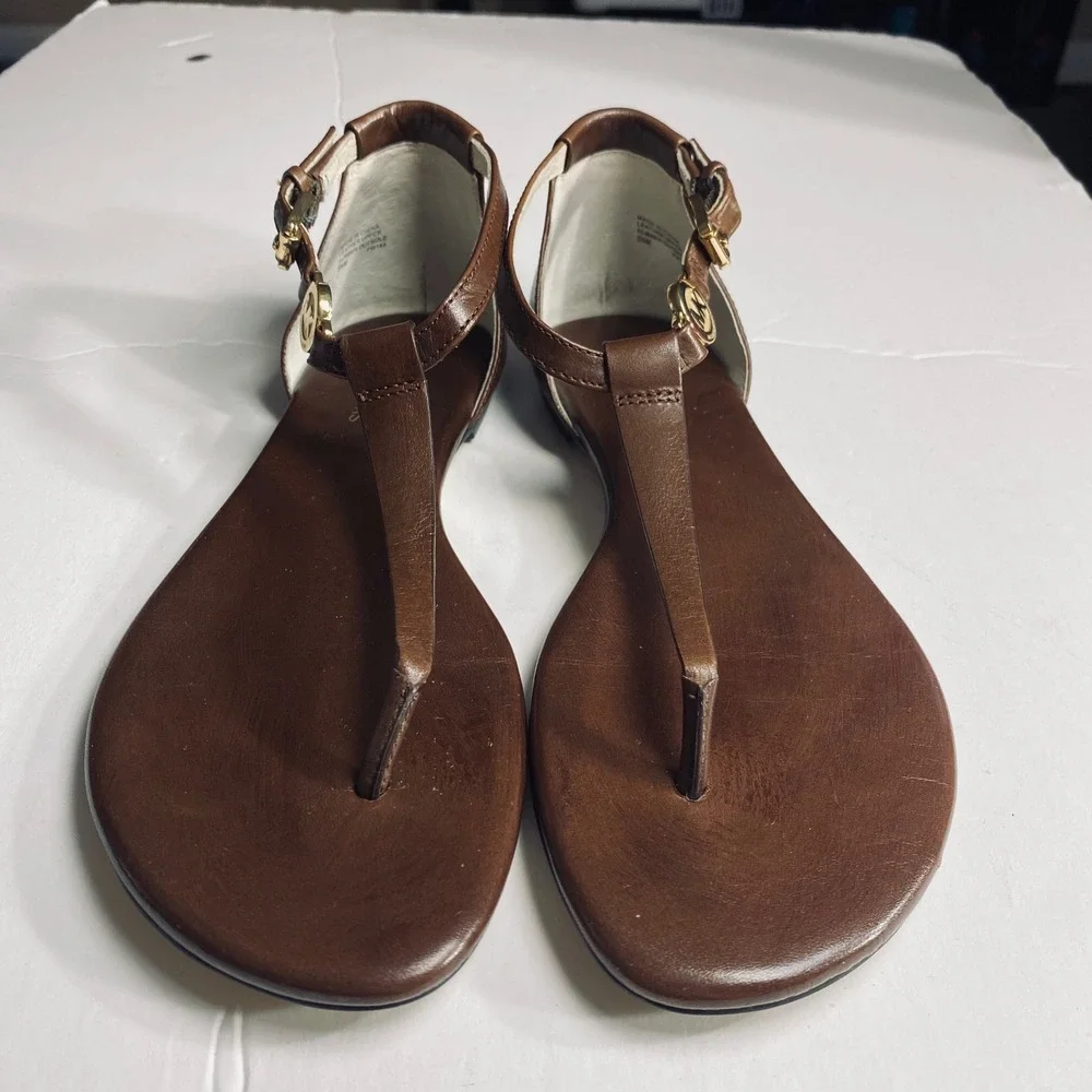 Michael Kors step into